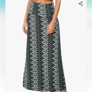 Bohemian Style Maxi Skirt - Black and White